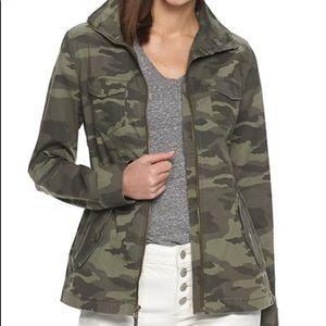 CAMOUFLAGE WOMEN’S ZIP UP UTILITY JACKET NEW NO TAGS SIZE SMALL